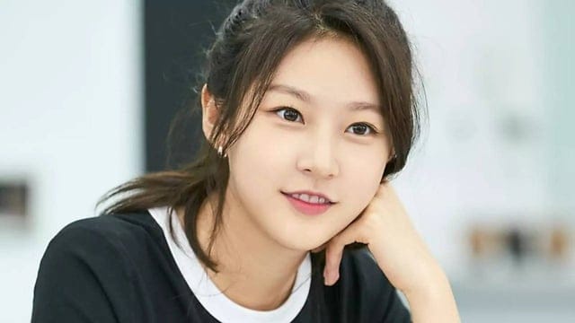 Kim Sae-ron với vẻ mặt nghiêm nghị sau bê bối đời tư