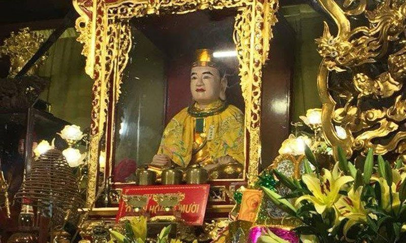 Văn khấn xin lộc Ông Hoàng Mười linh nghiệm