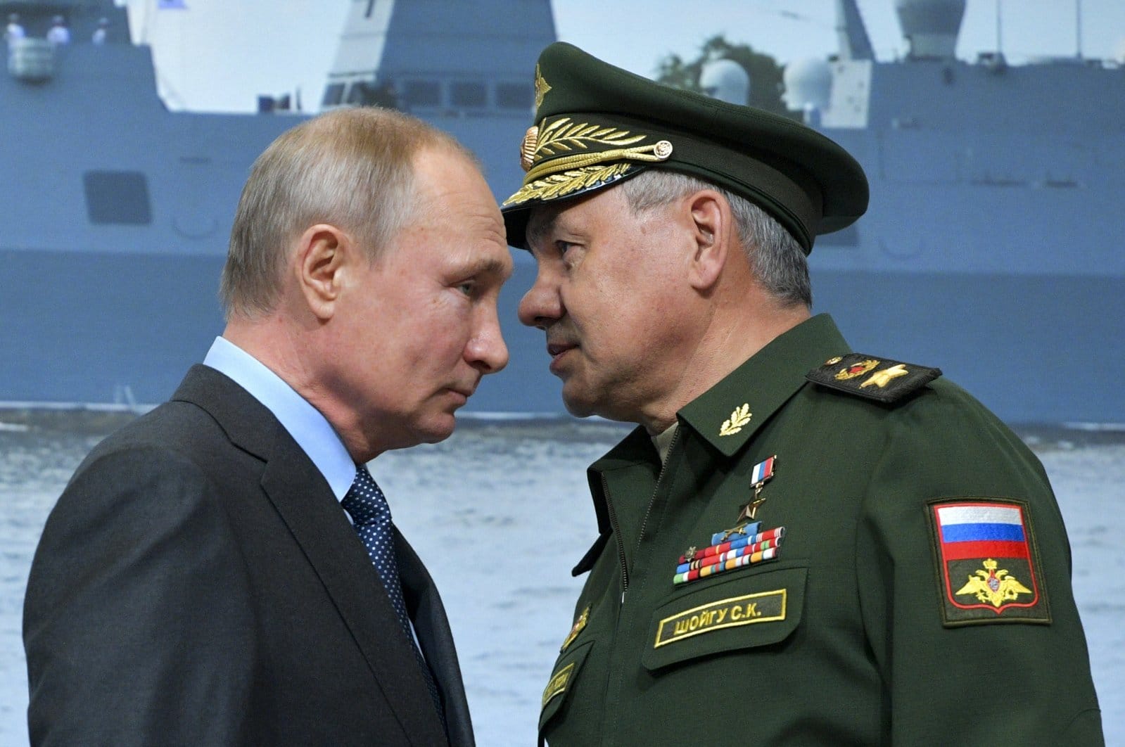Bộ trưởng Quốc phòng Sergei Shoigu phát biểu về tình hình an ninh