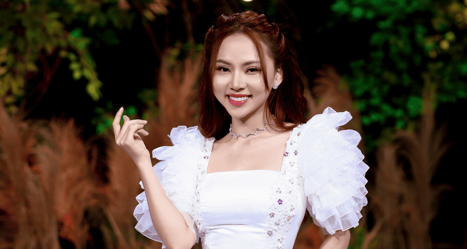 Ngô Lan Hương đầy cuốn hút trên sân khấu âm nhạc