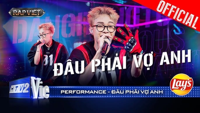 Dangrangto biểu diễn với phong thái tự tại và phong cách riêng