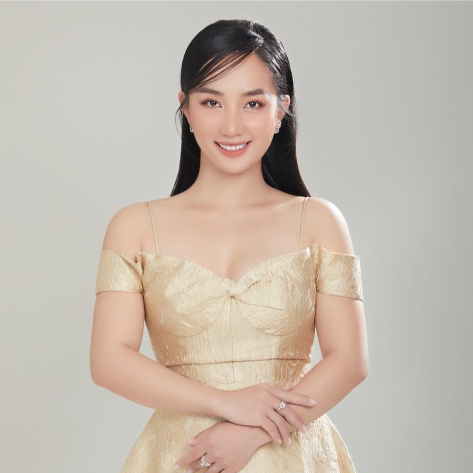 Quỳnh Quỳnh - Vợ Lê Dương Bảo Lâm và các con