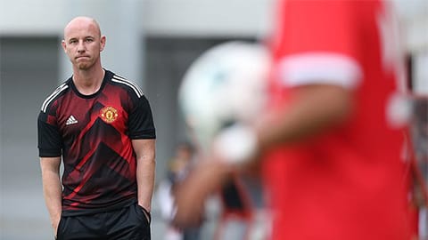 Nicky Butt trong màu áo Manchester United, biểu tượng của sự tận hiến và gắn bó với câu lạc bộ