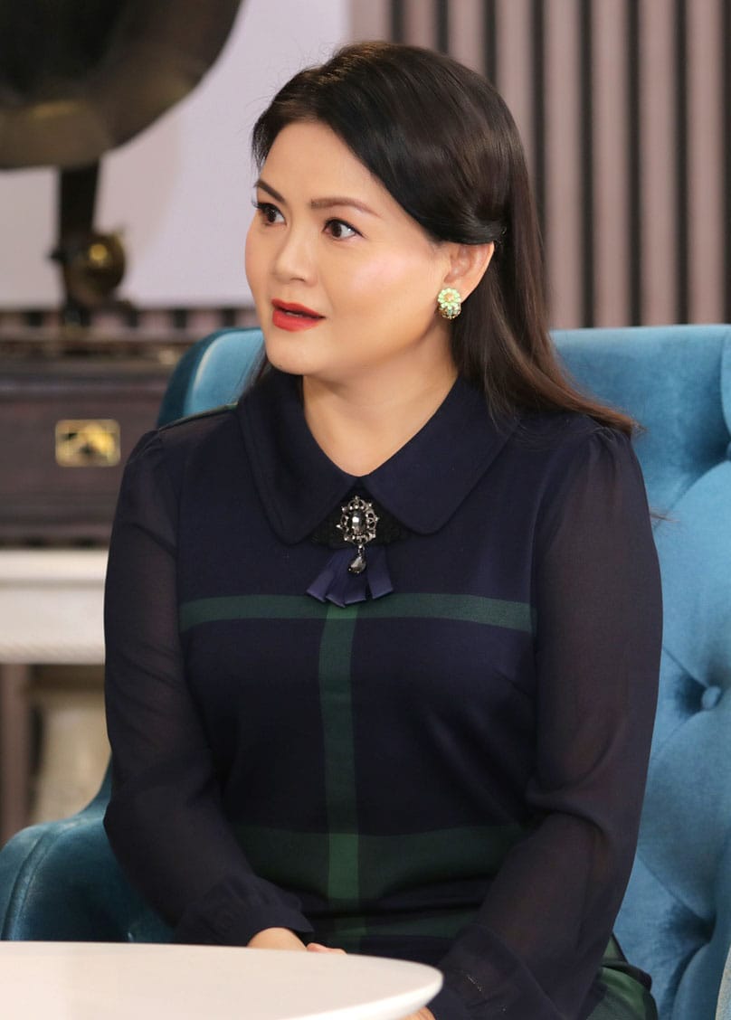 Nghệ sĩ Trinh Trinh và Kim Tử Long hạnh phúc
