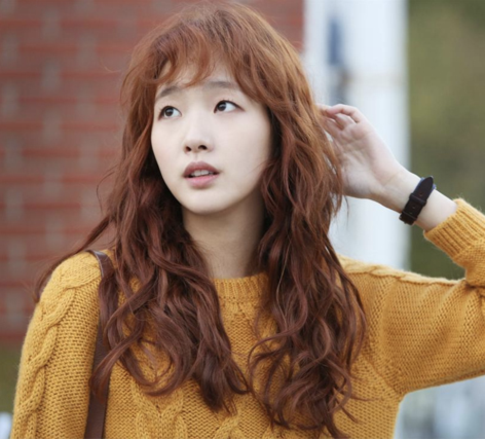 Kim Go Eun rạng rỡ trên sân khấu sự kiện