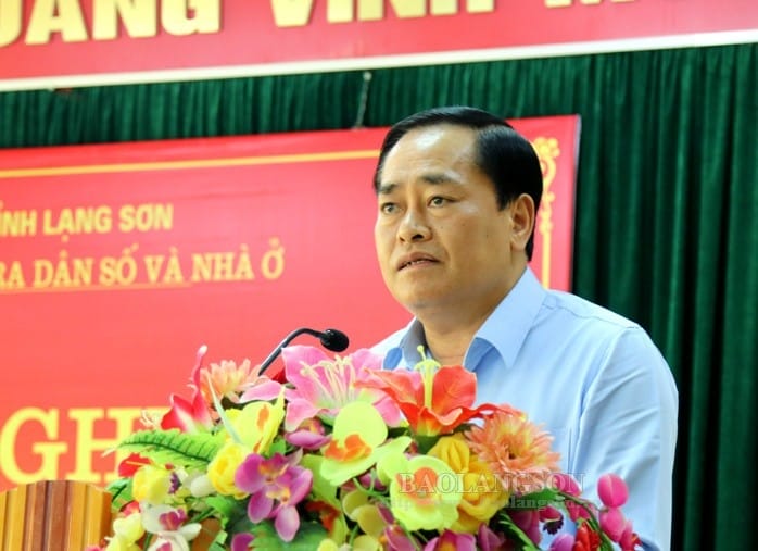 Hồ Tiến Thiệu tại một cuộc họp cấp cao của tỉnh Lạng Sơn