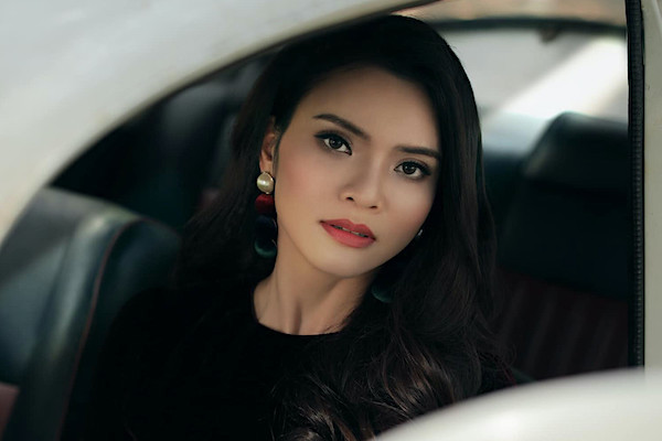 Khoảnh khắc tự nhiên của Thảo Phạm, thể hiện niềm đam mê âm nhạc
