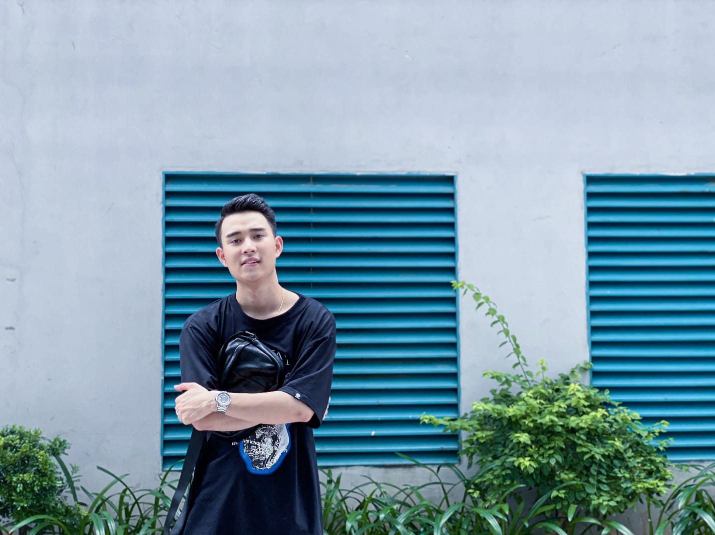 Thịnh Sếu trẻ trung, năng động với nụ cười rạng rỡ