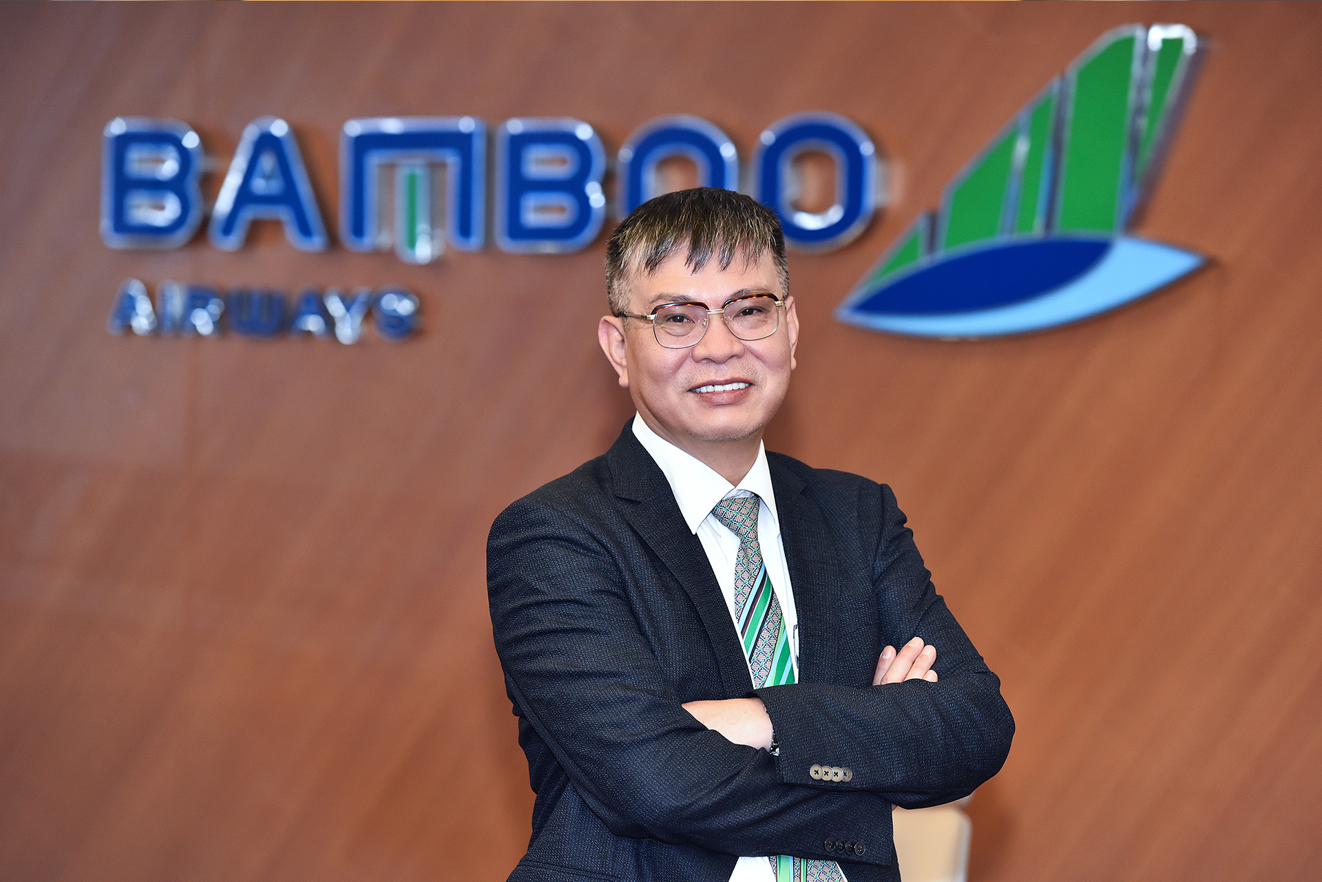 Ông Lương Hoài Nam phát biểu về chiến lược tái cấu trúc ngành hàng không