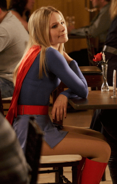 Kristen Bell trong vai Veronica Mars, hình ảnh thám tử tuổi teen nổi tiếng