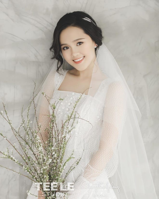Nguyễn Quỳnh Anh hot girl Gen Z với nhan sắc xinh đẹp và thần thái tự tin