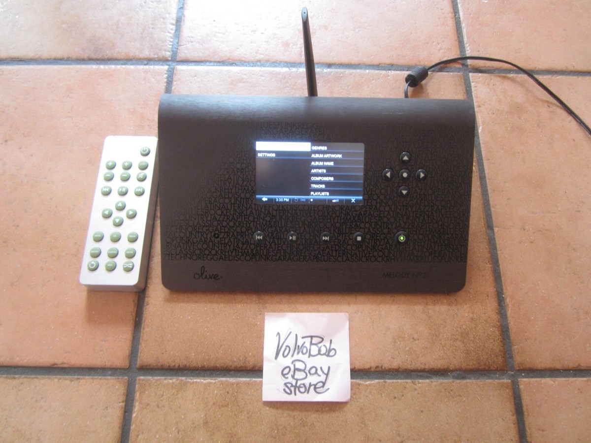 Melody Marks với ánh nhìn đầy suy tư