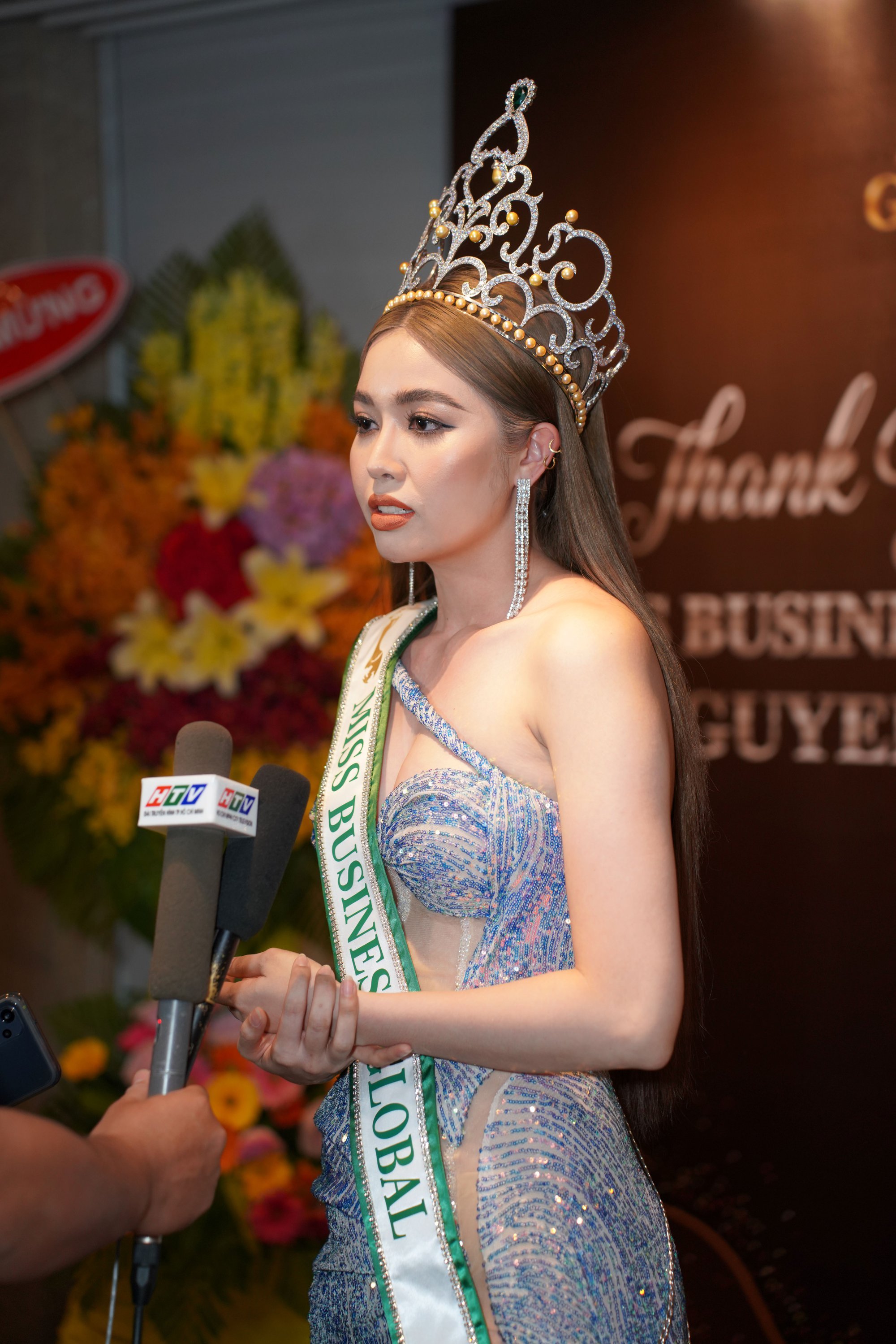 Nguyễn Thị Thảo rạng rỡ với vương miện Hoa hậu Doanh nhân toàn cầu