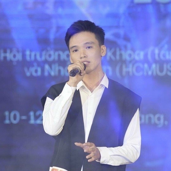 Hồ Minh Tuấn với phong cách trẻ trung, năng động thường ngày