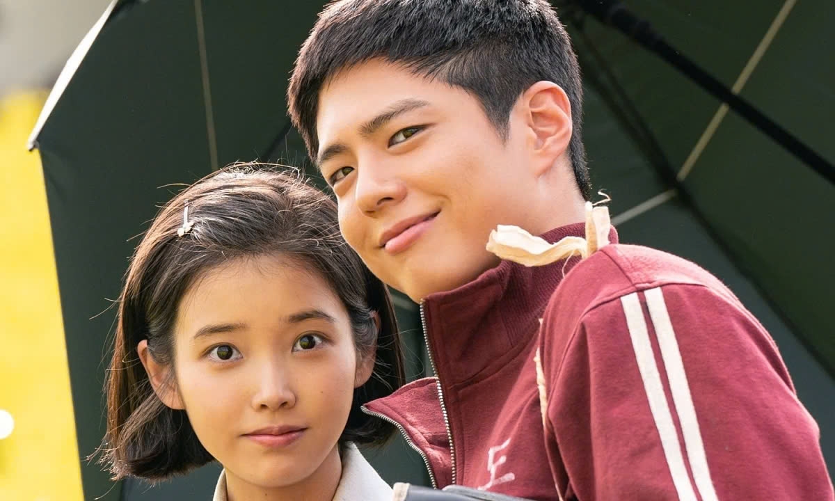 Park Bo Gum điển trai trong một buổi chụp hình nghệ thuật